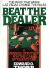 Beat the Dealer er den absolut ældste bog i vores udvalg, men den er bare så god, at alderen ikke kan trække ned fra, at den bør læses af alle blackjack-spillere.